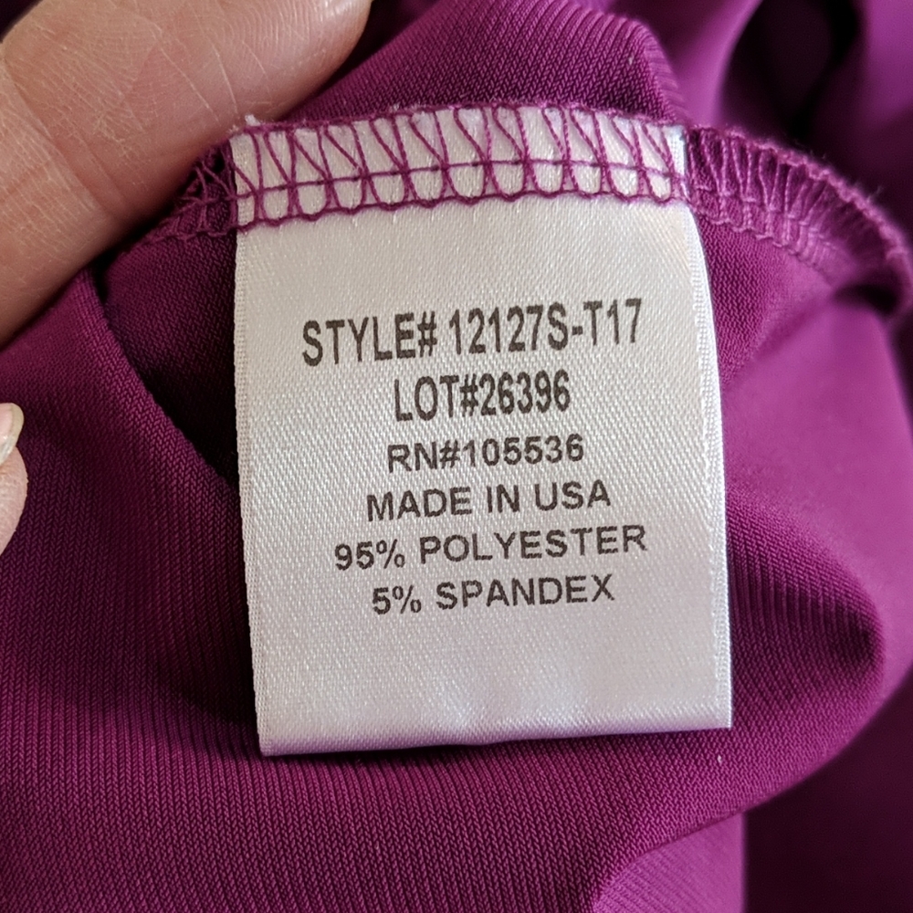 Cold Shoulder-L--NWOT - Picture 5 of 11